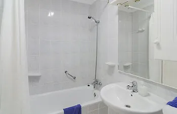 Hotel Las Adelfas Puerto del Carmen (Lanzarote)