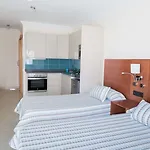 Adelfas Puerto del Carmen